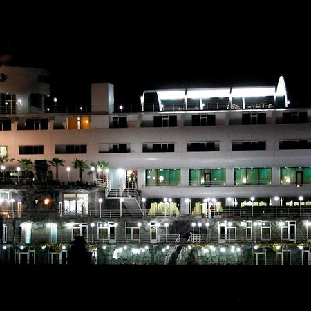 Cruise Hotel Tbilisi Eksteriør billede