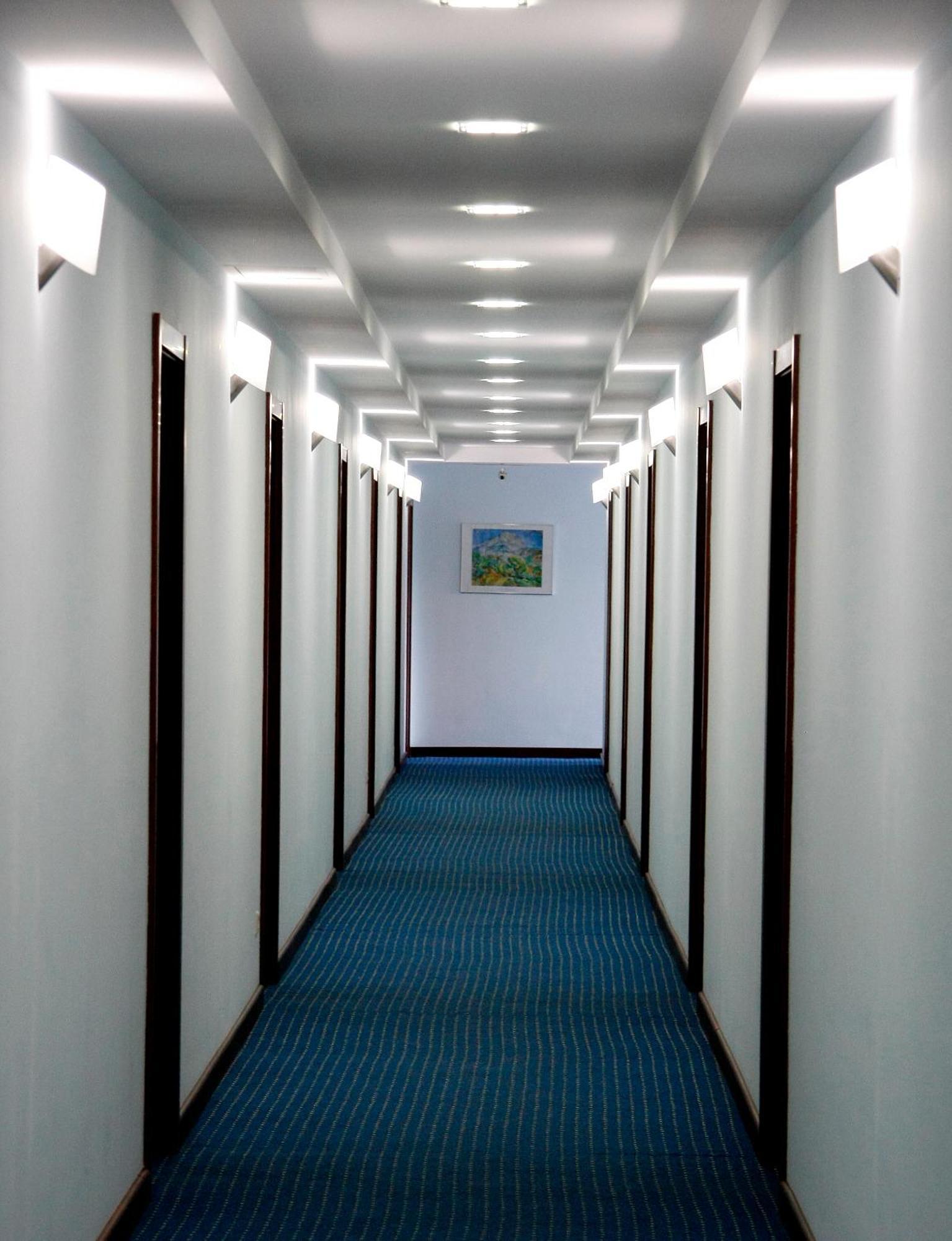 Cruise Hotel Tbilisi Eksteriør billede