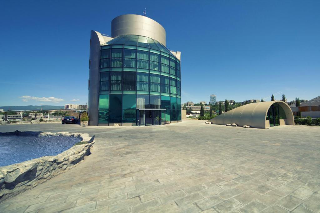 Cruise Hotel Tbilisi Eksteriør billede