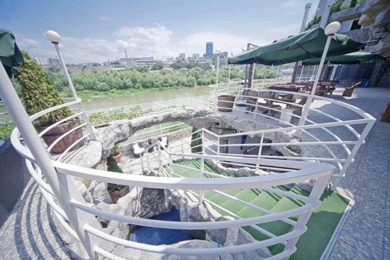 Cruise Hotel Tbilisi Eksteriør billede